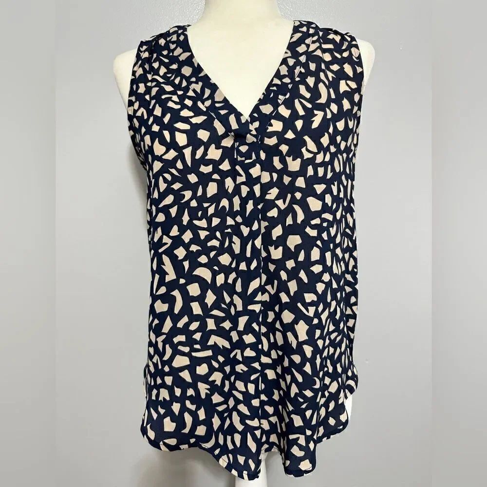 Ann Taylor navy and tan tank. Size XS